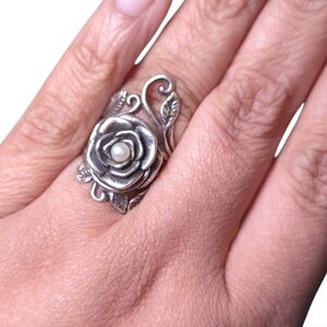 Sterling Silver Rose Ring Size 7 – .925 Floral Statement Band with Pearl Center